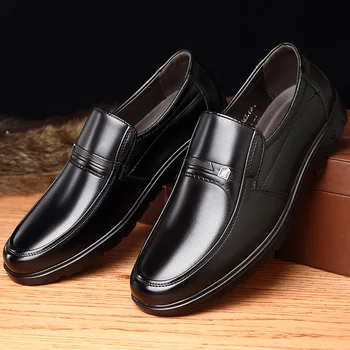 

Summer comfortable Slip-On Genuine leather Loafers For Men Shoes Moccasins office Business Dress formal Male shoes
