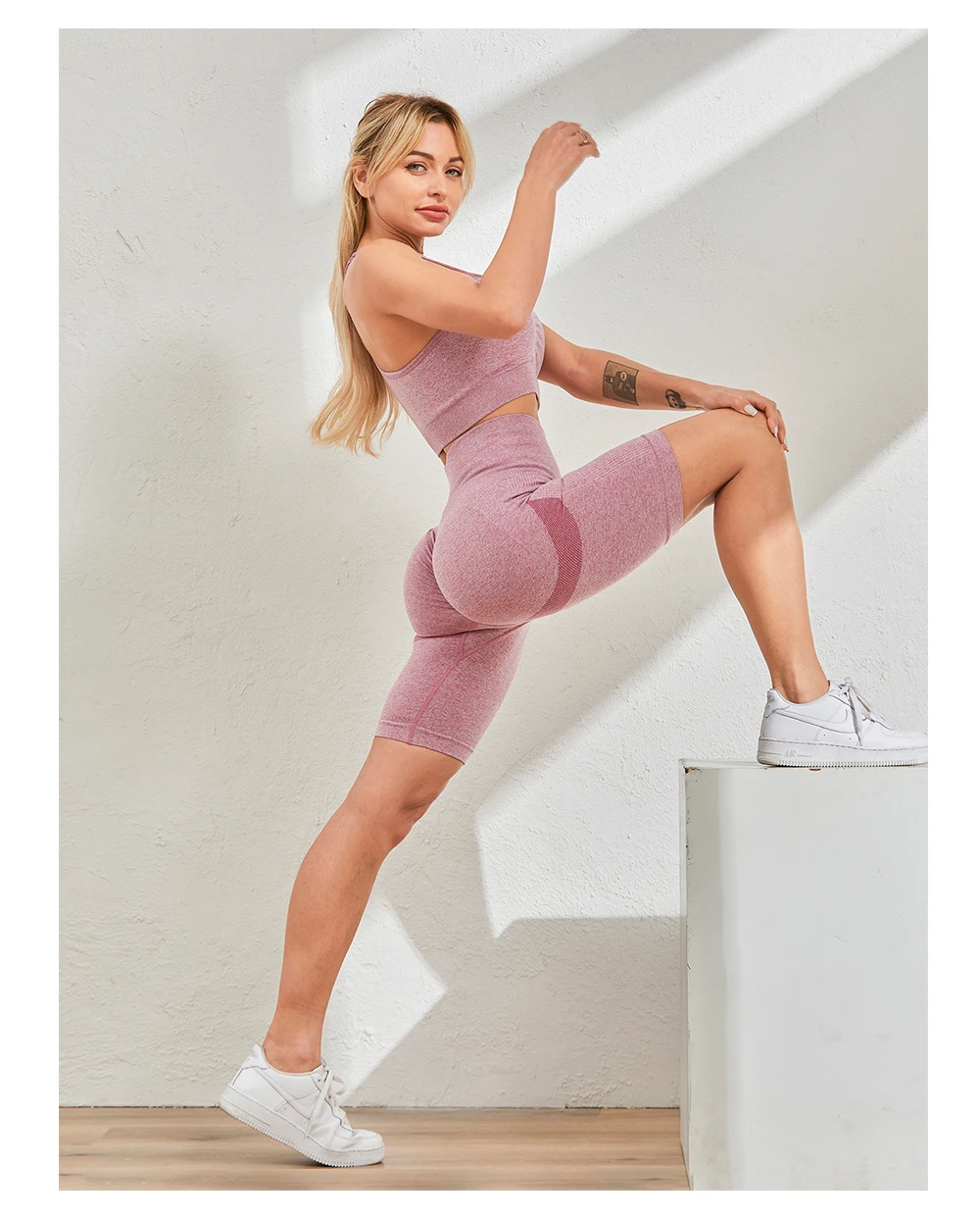 SALSPOR Sexy Bubble Butt Seamless Leggings Push Up Short Leggings Women Gym Slim High Waist Fitness Stretch Short leggins Female maternity leggings