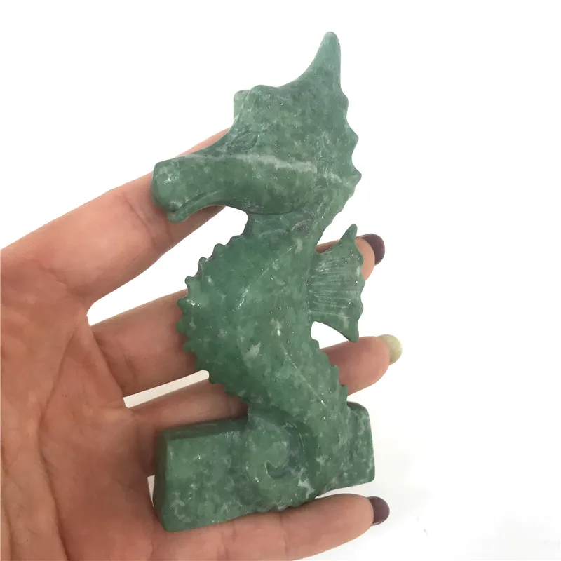 Натуральный кристалл драгоценный камень зеленый камень резное животное, гиппокампус руды блестящий кристалл статуя ремесла украшенный мультфильм морской конек Декор подарок