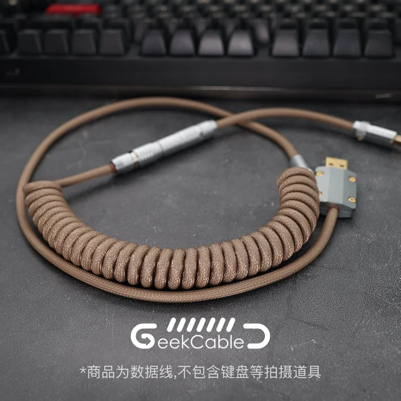 

GeekCable Handmade Customized Mechanical Keyboard Data Cable For GMK Theme SP Keycaps Matrix 1.2og Theme Sand Color
