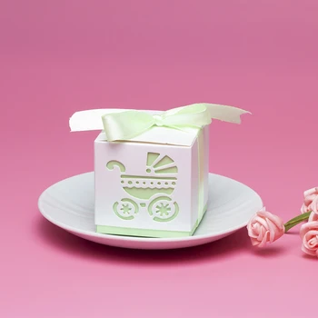 

10Pcs Hollow Carriage Favors Gifts Candy Boxes With Ribbon Baby Shower Wedding Party Supplies Christmas gift box