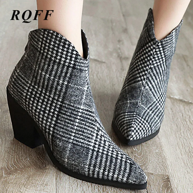 

2020 Winter Ankle Boots Women Big Size 44 45 46 New Autumn Fashion Square High Heels Shoes Woman Handmade Grid Bling Flowers 43