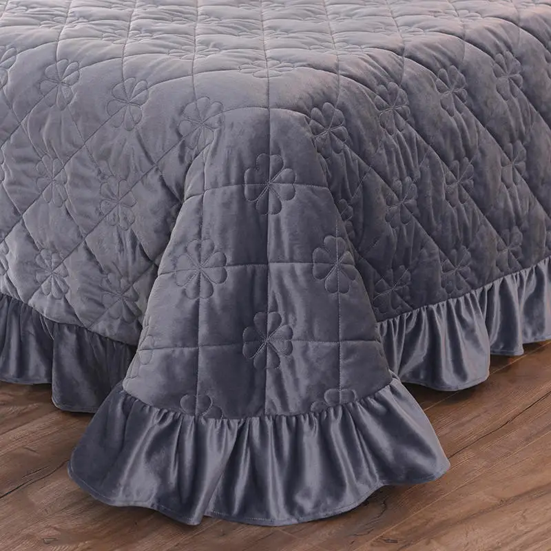 new Warming and Thickening Crystal Velvet Bedspread Fitted Sheet Pillowcases 2/3pcs Pure color Quilting Bedding