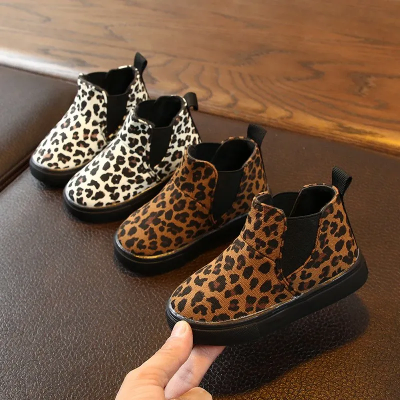 

New Kids Boots Fashion Winter Boys Girls Snow Boots Children Martin Boots Baby Leopard Pattern Anti-slip Walking Shoes