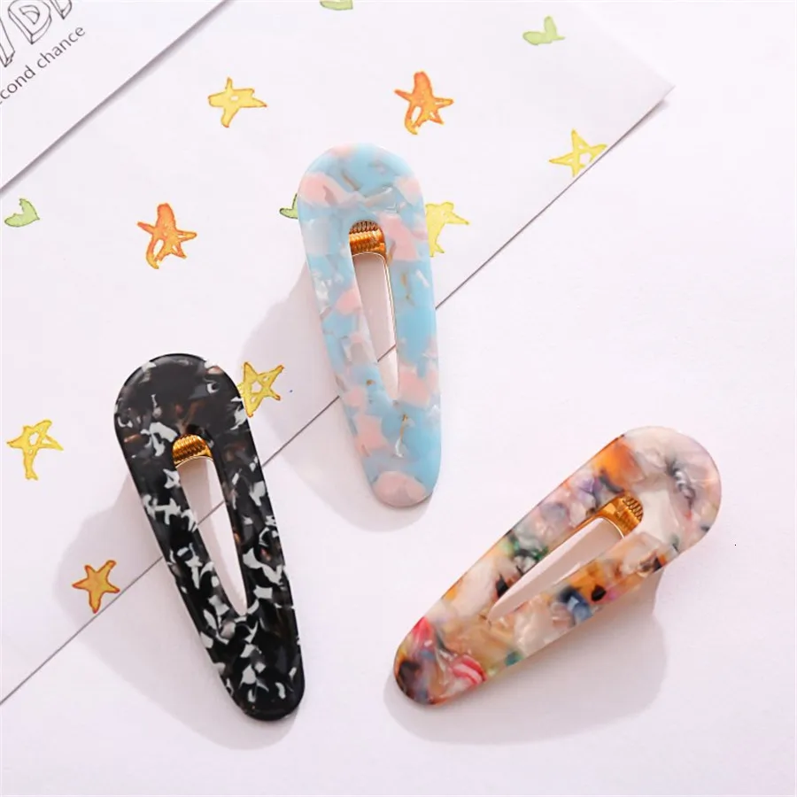 10476952675_1655221132