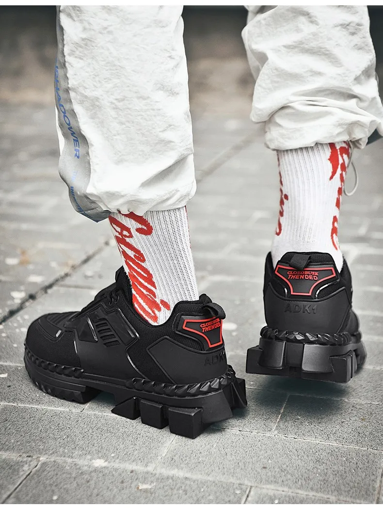High Quality 3D Vamp Wing Armor Hornet Robots Cyberspace Skateboarding Shoes Mens Shoes Sneakers Zapatos De Hombre