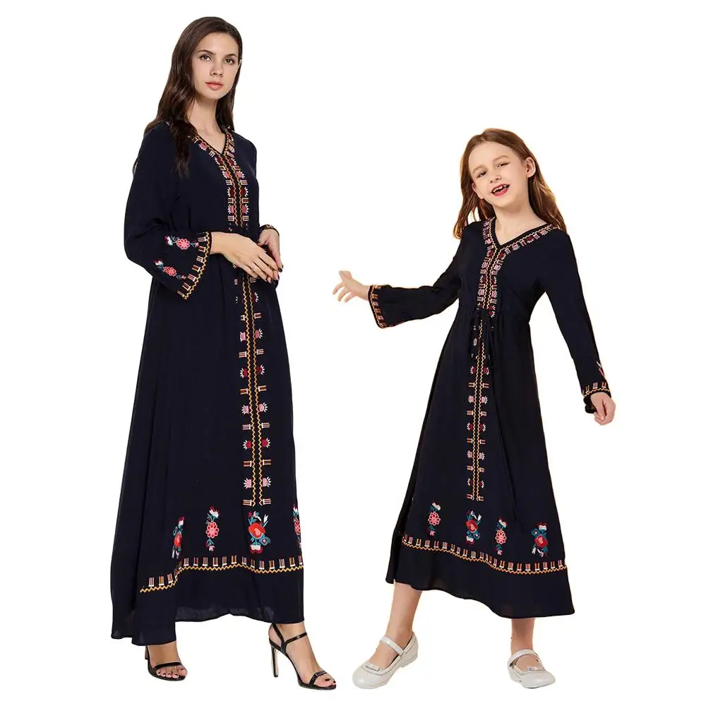 Muslim Women Girls Embroidery Maxi Dress Mother and Daughter Abaya Robe Clothes V-neck Dresses Family Matching Outfits Fashion