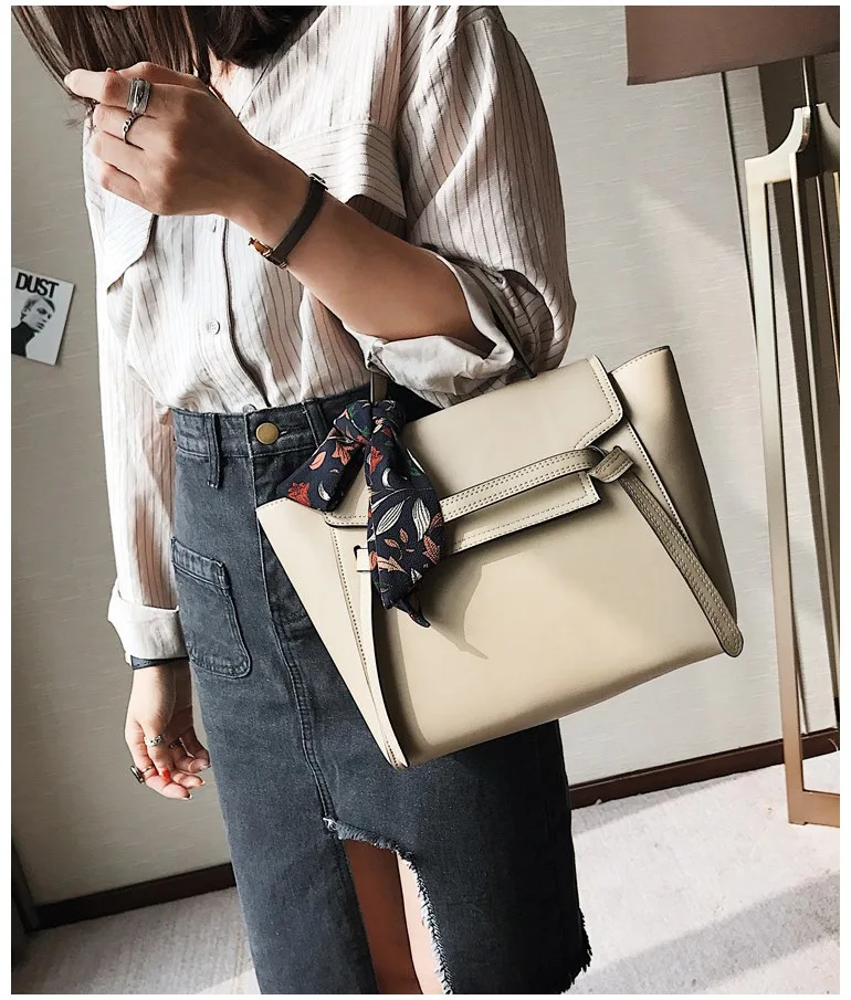 Fashion Scarves Trapeze Women Handbags Designer Shoulder Bags Luxury Pu Leather Crossbody Bag Large Capacity Totes Ladies Purses