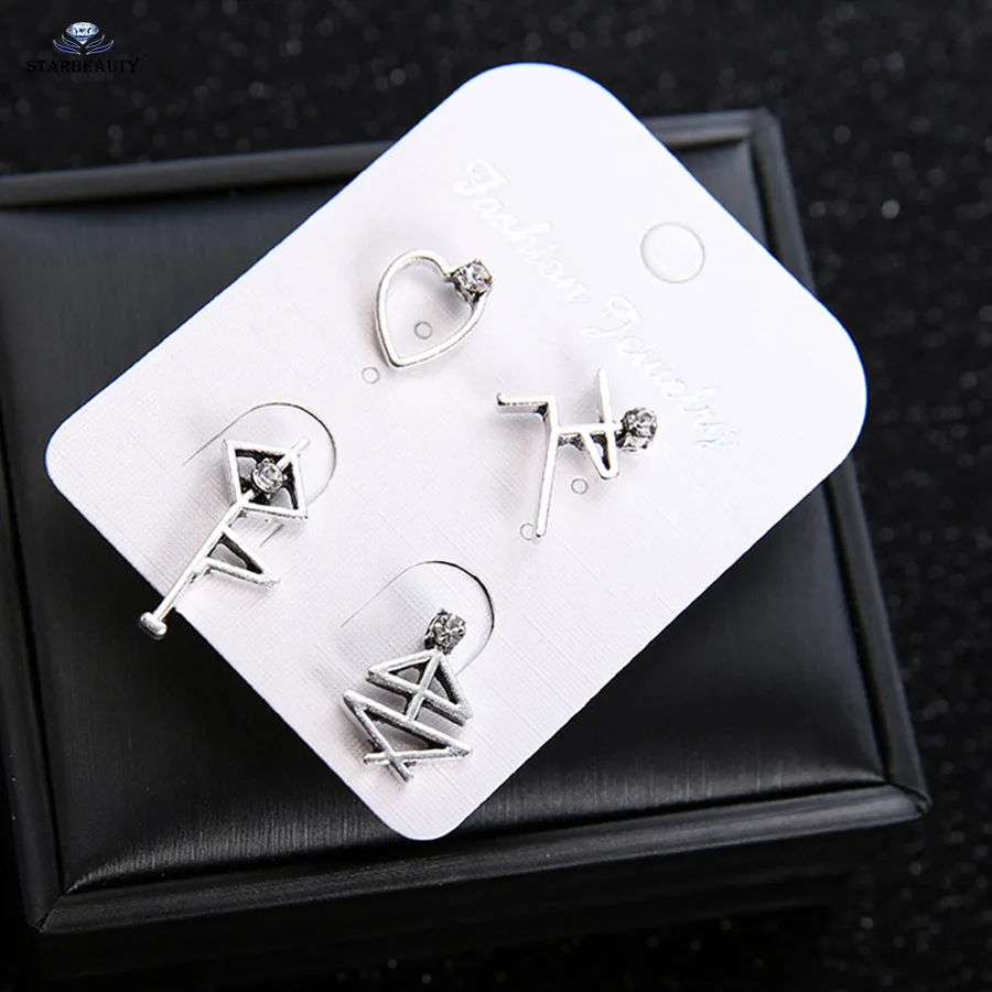 Silver Color Starbeauty 4 шт./лот и рисунком «кунг-фу» мастер Йога серьги в форме сердца, спортивный комплект для тренажерного зала, состоящий из любителей спорта спираль прокалывания ушей серьги-гвоздики Для женщин ювелирные изделия - Окраска металла: Silver Color