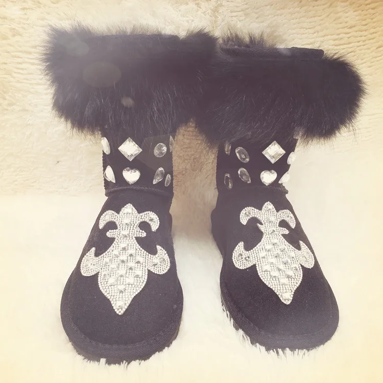 

2017 Bohemia Rhinestone Snow Boots Furry Woman Warm Casual Flats Women Fox Fur Winter Boots Diamonds Genuine Leather Shoes Woman