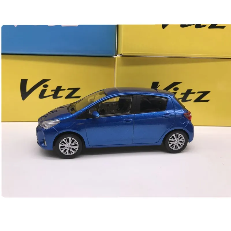 1:30 сплав модель автомобиля toyota vitz Детская игрушка автомобиль коллекция подарки