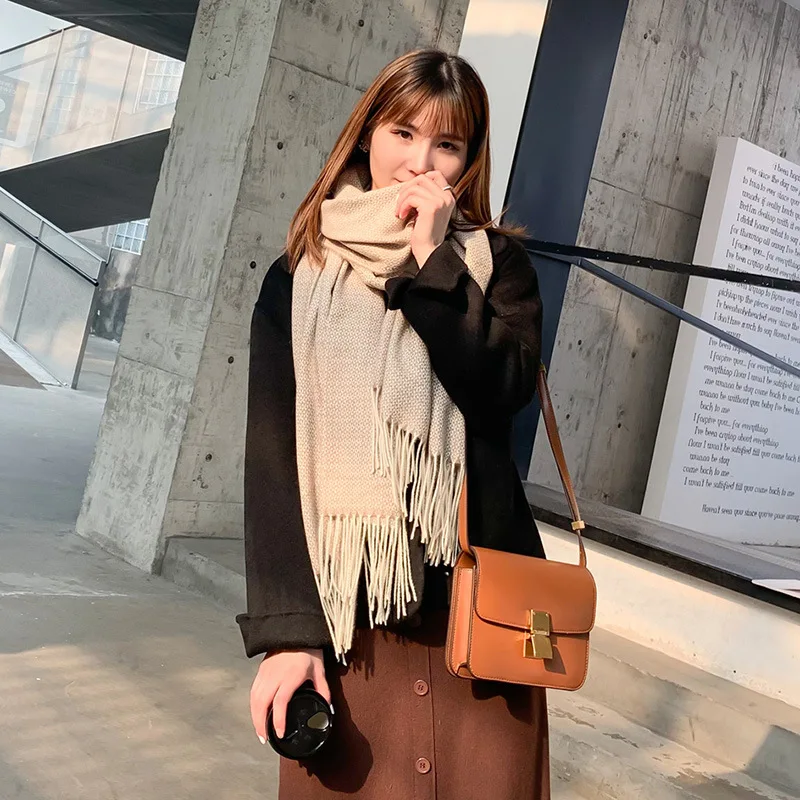 

2020 European and American warmth imitation cashmere British college style woven tassel mid-length women's shawl scarf