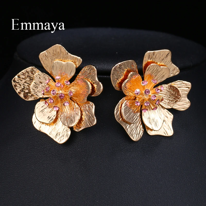 Emmaya привлекательная шпилька как настоящий цветок с двойным лепестком энергичной формы Золотой и фиолетовый pittil для женщин стильные серьги
