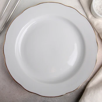 

Shallow plate 24 cm with cut edge "Gold layering"