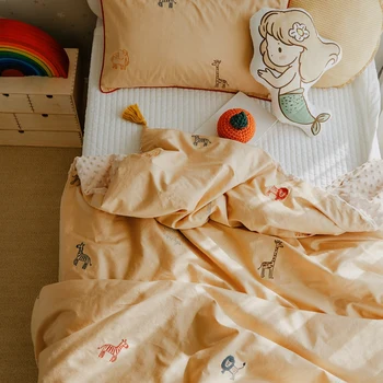 

Planet Cartoon Series Quilt Blanket Cover Beans Velvet Soft Comfortable Blanket For Child Cute Pattern Bed Home Decor Cover