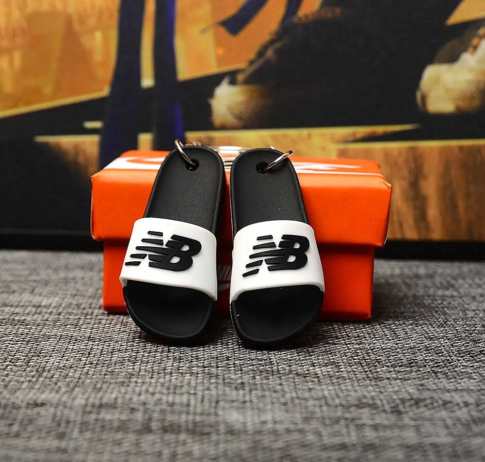 a pair w box Дропшиппинг DIY 3D тапочки брелок рюкзак ювелирные изделия креативный подарок на день рождения Пары Рождественский тапок брелки - Цвет: a pair w box