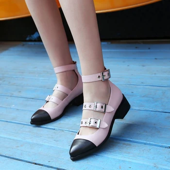 

Sandals female 2019 spring new first layer leather thick with belt buckle fashion women's shoes.