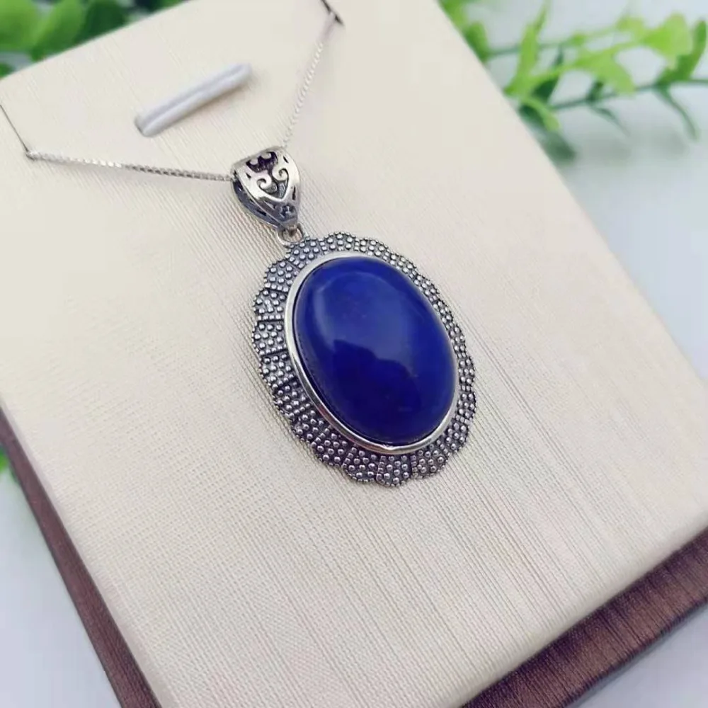 12683930398_879126011