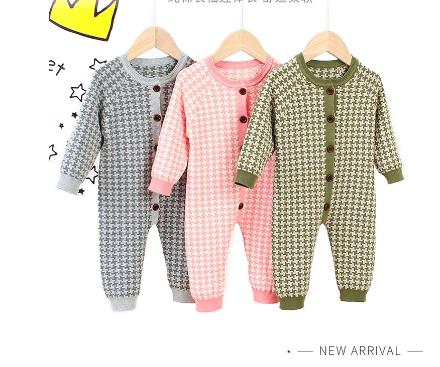 

Fashion 2019 autumn new plaid baby Romper front button cotton one-piece clothes warm hat set newborn romper Long Sleeve Worsted