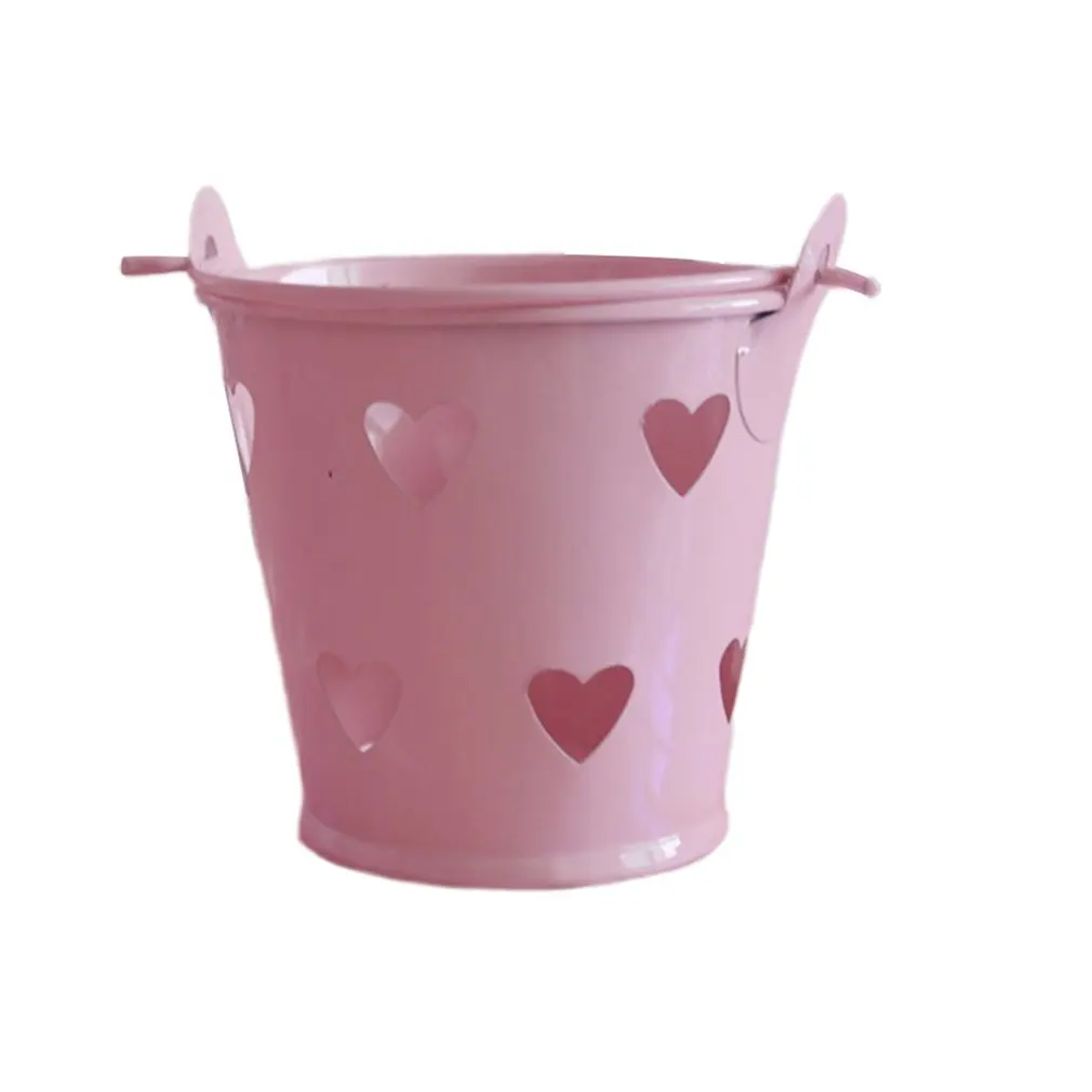 

Hollow Heart-Shaped Small Iron Bucket Creative Desktop Storage Tin Bucket Tinplate Mini Candy Box Bucket