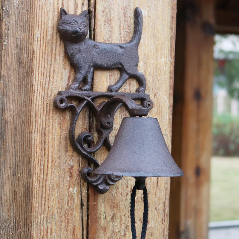 Rustic Cat Cast Iron Garden Decor Hand Cranking Bell European Country Accents Home Wall Mounted Heavy Metal Welcome Door Bell Rustic Cat Cast Iron Garden Decor Hand Cranking Bell European Country Accents Home Wall Mounted Heavy Metal Welcome Door Bell