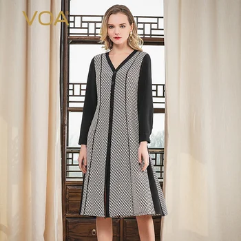 

VOA silk 18mm polka dot print double crepe deep V-neck long sleeve single row multi-button collar stitching elegant dress A10823