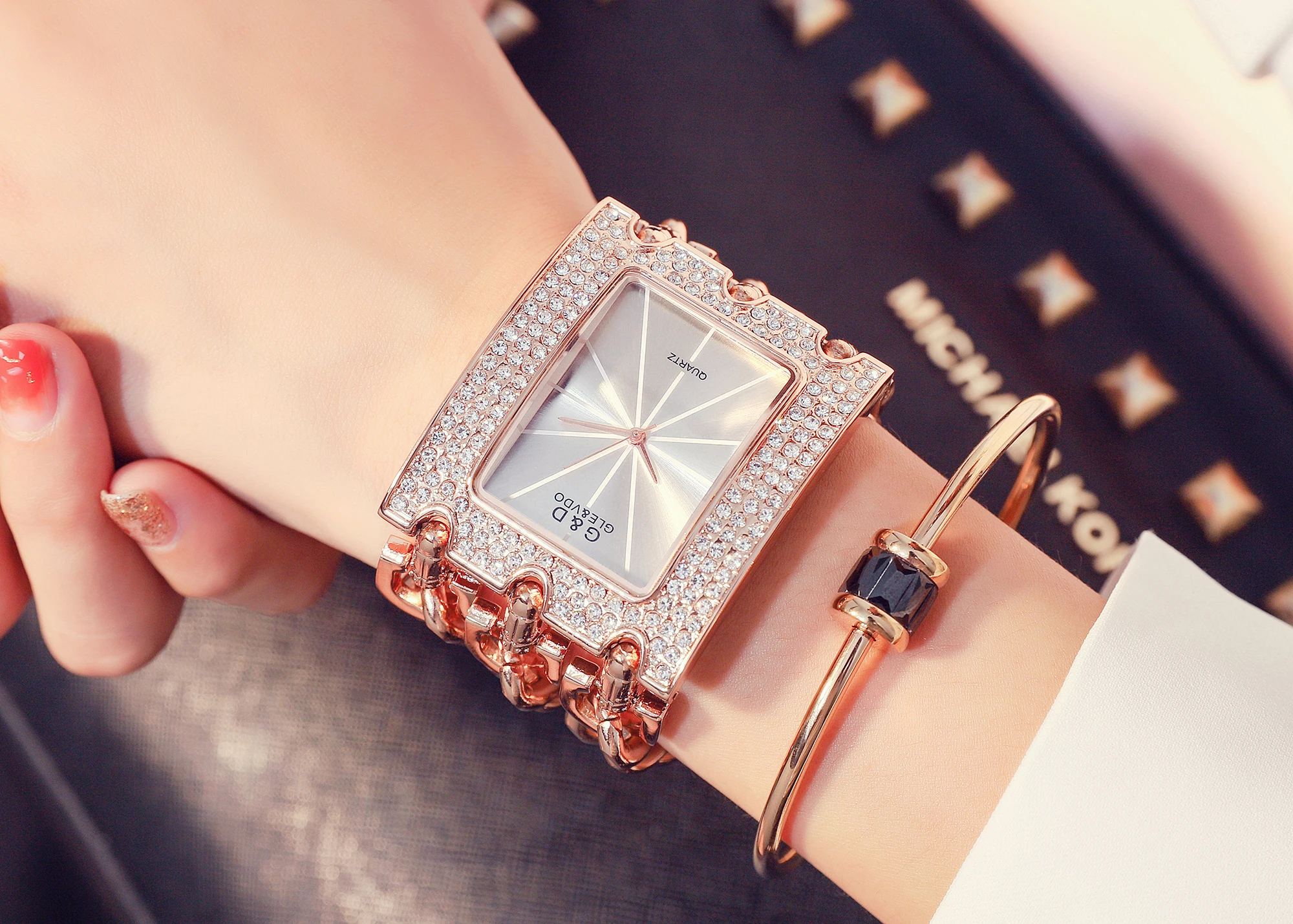 para mulheres, três correntes, diamante strass, quartzo,