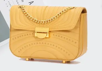 

2019 new fashion minority design cowhide lady bao liuding embroidery thread little fragrant wind chain lock buckle single-should