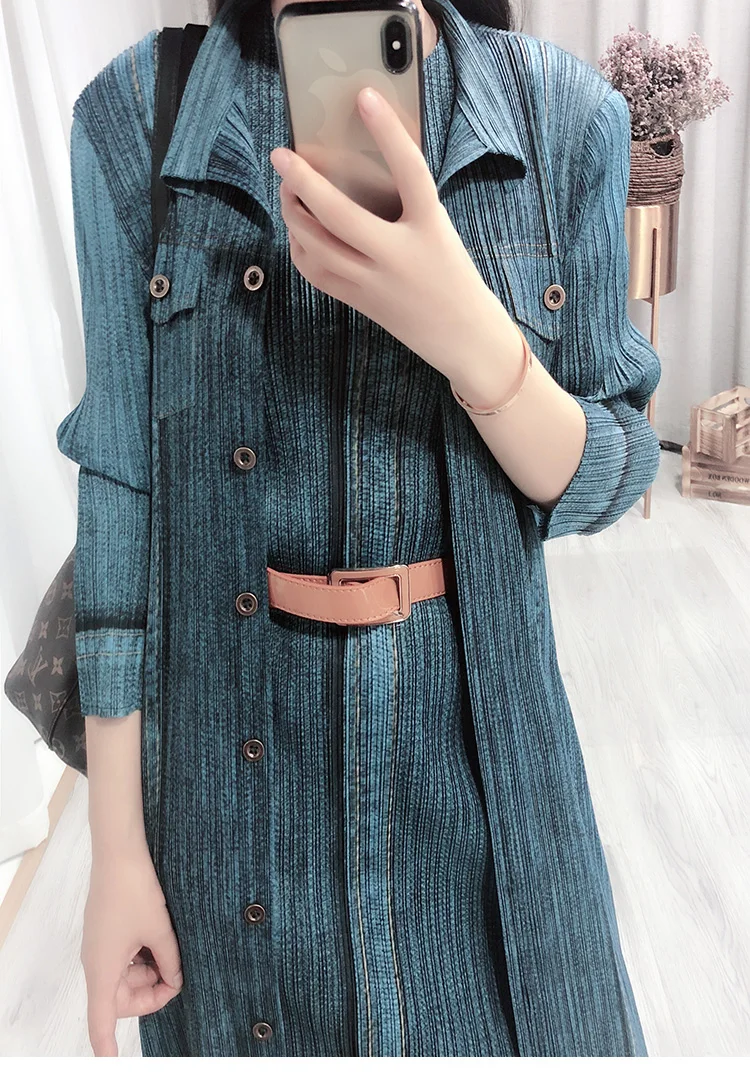 Miyake Spring And Autumn New Style Large Size Straight-Cut Long Sleeve Cowboy Pleated Coat Mid-length Women's Fashion