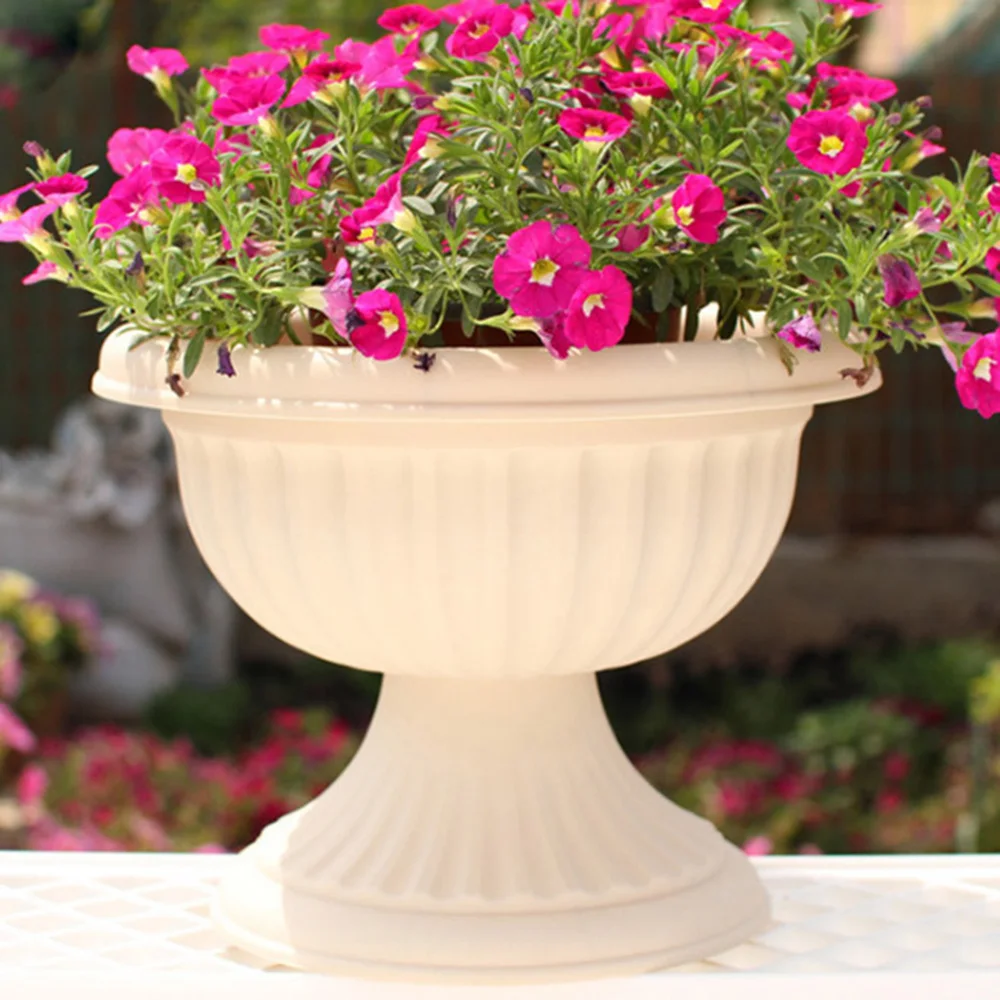 Top Selling 1 PC Imitation Wine Glass Flowerpot Brown / Light Beige 4.7L Corrosion Resistant Breathable Drainage Hole Design