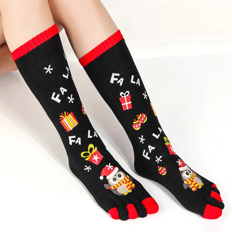 Новые женские теплые мягкие милые счастливые носки с пятью раздельными пальцами веселого Рождества Забавный мультфильм Лось Снеговик Санта Пингвин полосатые носки - Цвет: Black Owl
