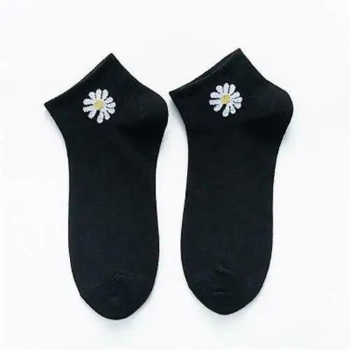 2020 New Korean Print Embroidery Daisy Socks Cotton Flowers Short Socks Happy Socks Women Girls Skateboard Sock