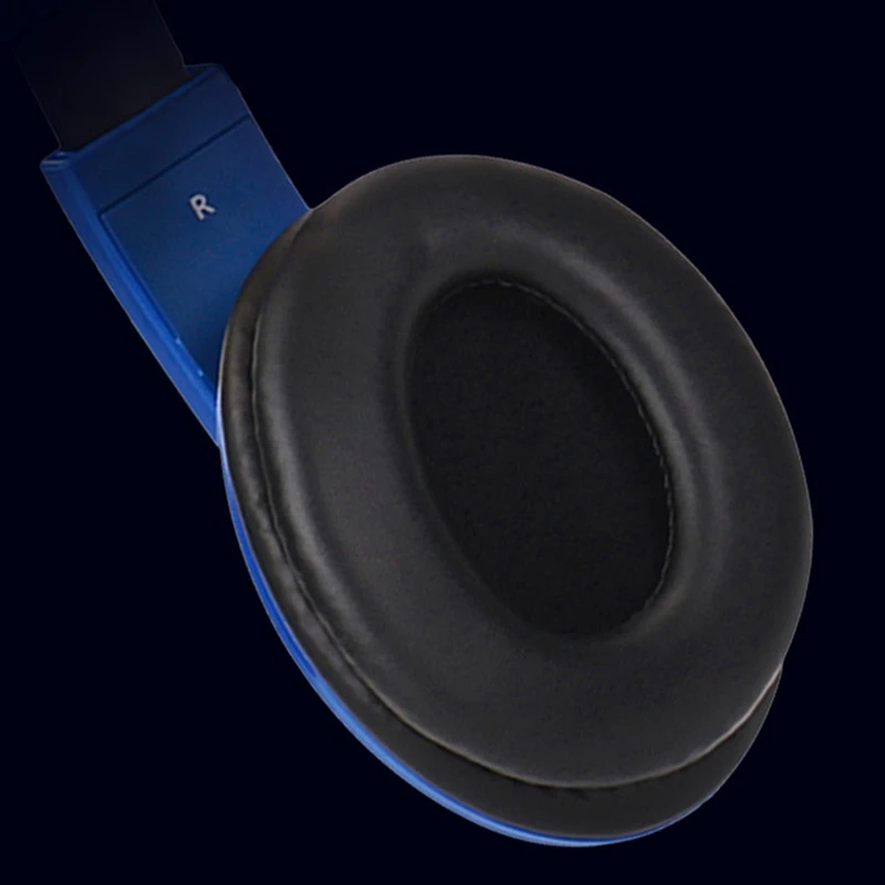 Voice Headsets Wired Gaming Headsets Foldable 3 5mm AUX Headsets with Mic Subwoofer for Computer Phones MP3 MP4