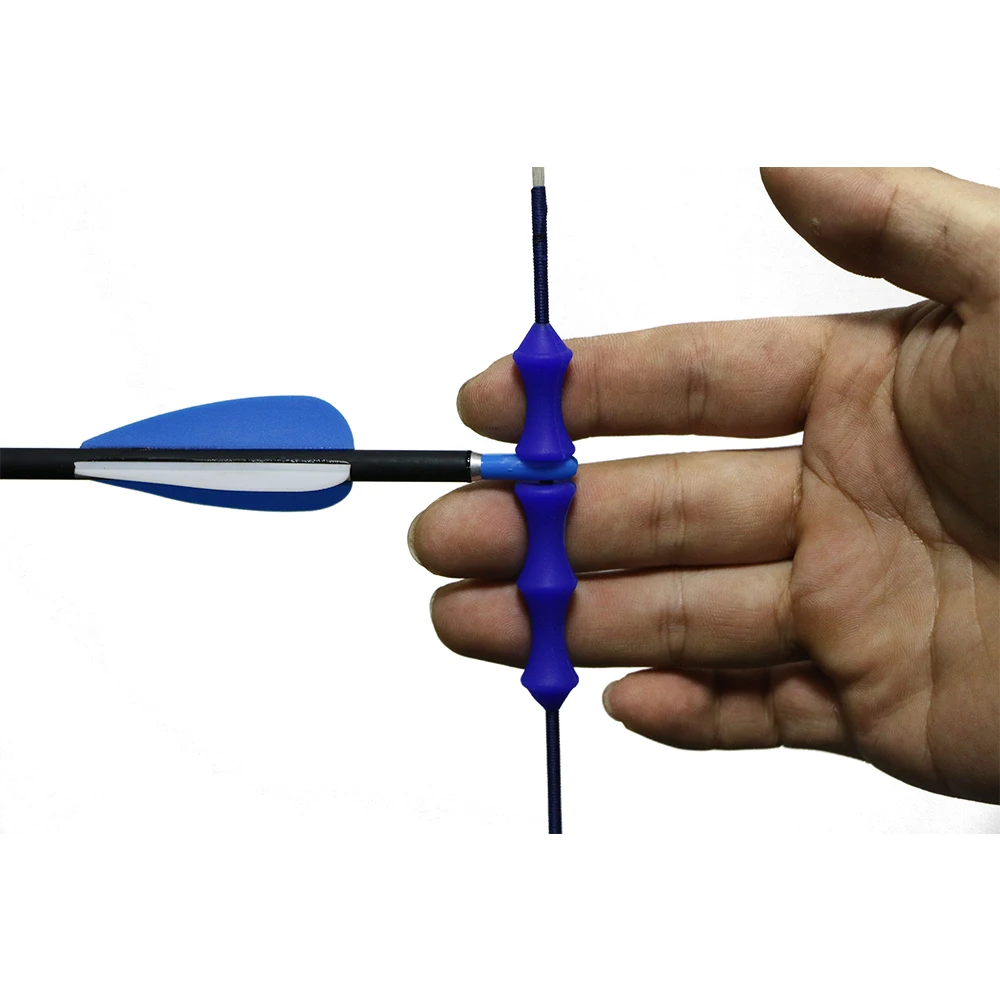 

4 pairs Archery Arrow Hunting Bowstring Silicon Finger Release Guard Protector Finger Glove Guard Bow Point for shooting