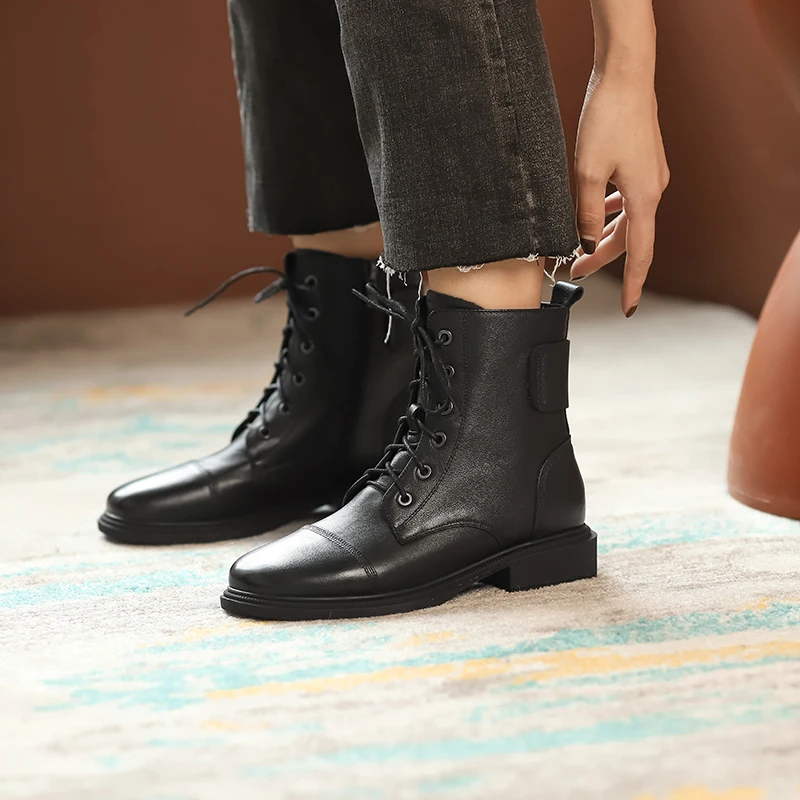 

2020 winter new retro soft leather soft bottom Martin boots knight boots short boots