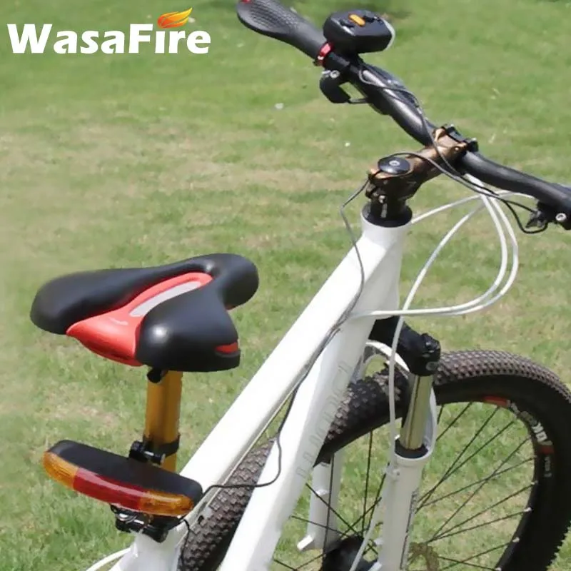 

MTB Bicycle Rear Light Directional Brake Turn Signal With Horn Frontal Bike Light 7 LED Bike Taillight Cycling Lamp