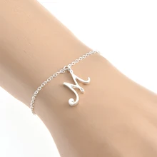 30 шт./лот уникальный персонализированный браслет с буквами, маленькая начальная браслет, Английский алфавит браслет для пары, подарок для нее-идея подарка