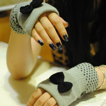 

Ladies office sweet cute bow keyboard fingerless imitation rabbit fur thick half finger gloves