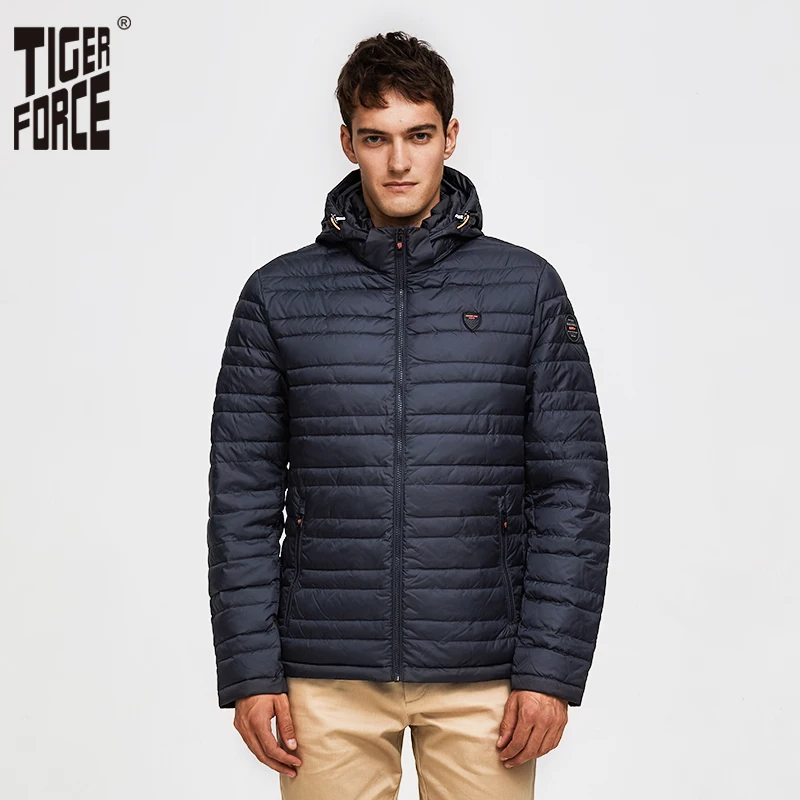 

TIGER FORCE 2019 Men Jacket Spring Fashion Cotton Padded Coat with Hoody Solid Color Detachable Hooded Men's Outerwear Parka