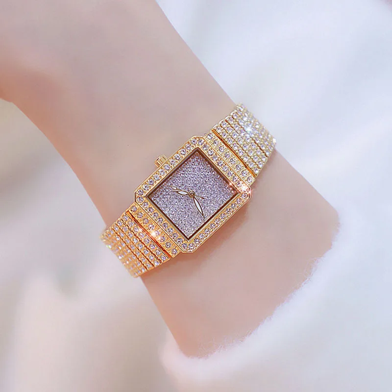 

Fashion Women's Star Square Small Dial Watch Simple Small Delicacy Stars Full of Crystals Waterproof Quartz Watch
