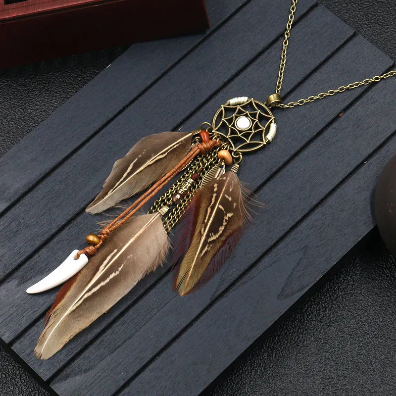 Collier Attrape Rêves Histoire Marron Bijoux femme bohème capteurs de rêves style chic boho amérindien fantaisie