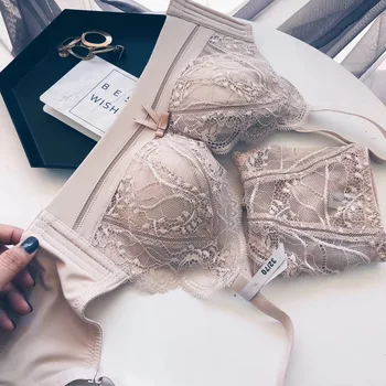 

2019 Autumn and Winter Sexy Lace Underwear Push up on Collection Supernumerary Breast Adjustable in Thin Non-Steel Ring Bra Set