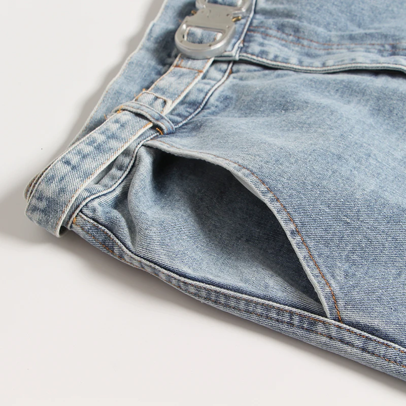 TWOTWINSTYLE выдалбливают джинсовые женские брюки с высокой талией с поясом лоскутное карман с бахромой женские джинсы Мода Осень новинка