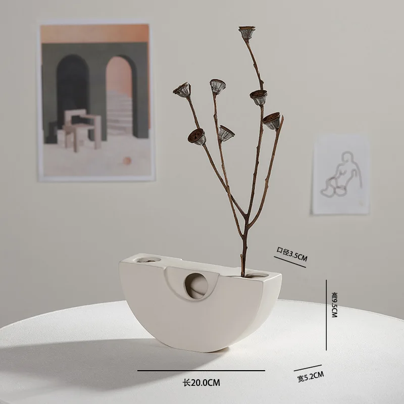 Vase cocooning style abstrait en céramique