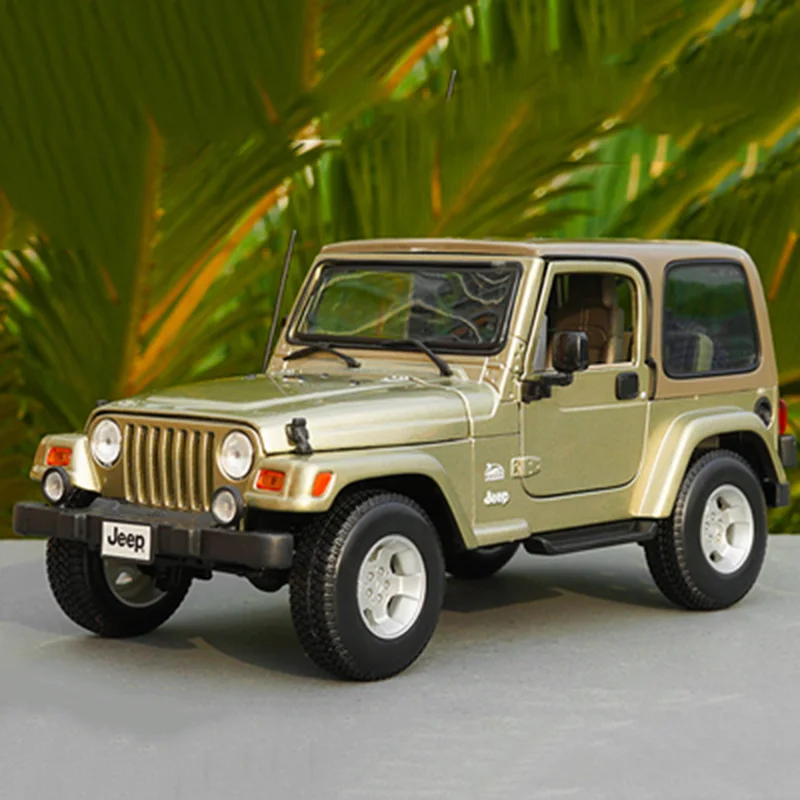 1/18 масштаб Wrangler Полицейская машина сплав модель автомобиля литье под давлением металлический автомобиль игрушки коллекция украшения дисплей дети подарок шоу - Цвет: Фиолетовый