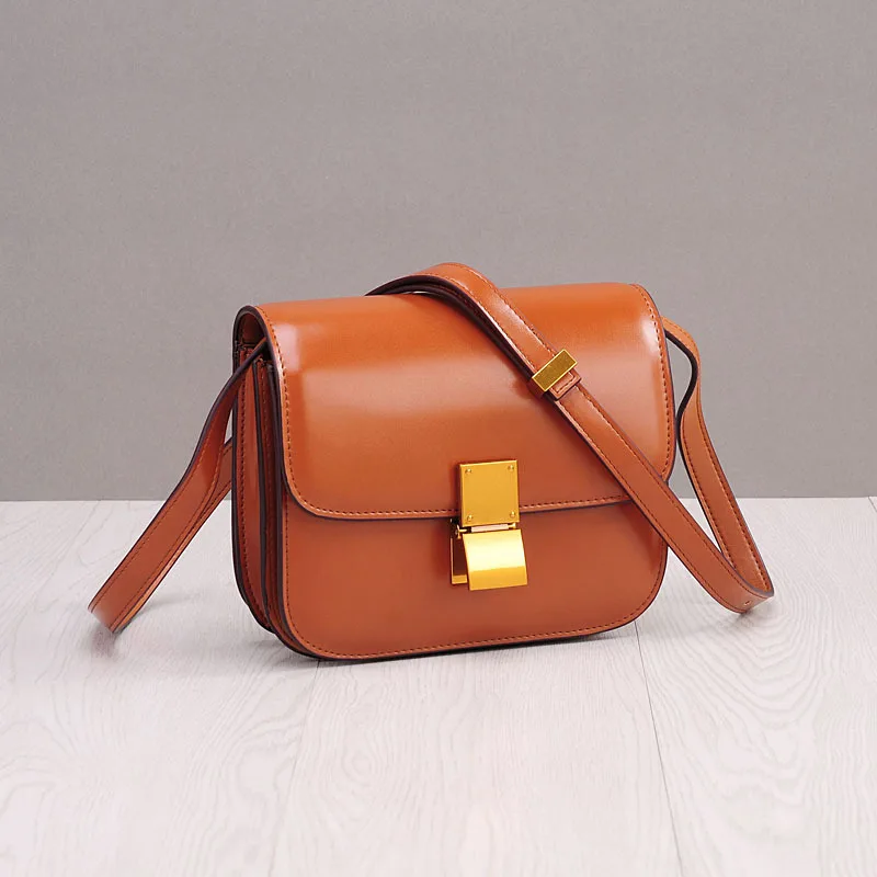 

2019 Star with Small Square Bag Shoulder Slung Tofu Bag Stewardess Bag Retro Cowhide Women's Bag