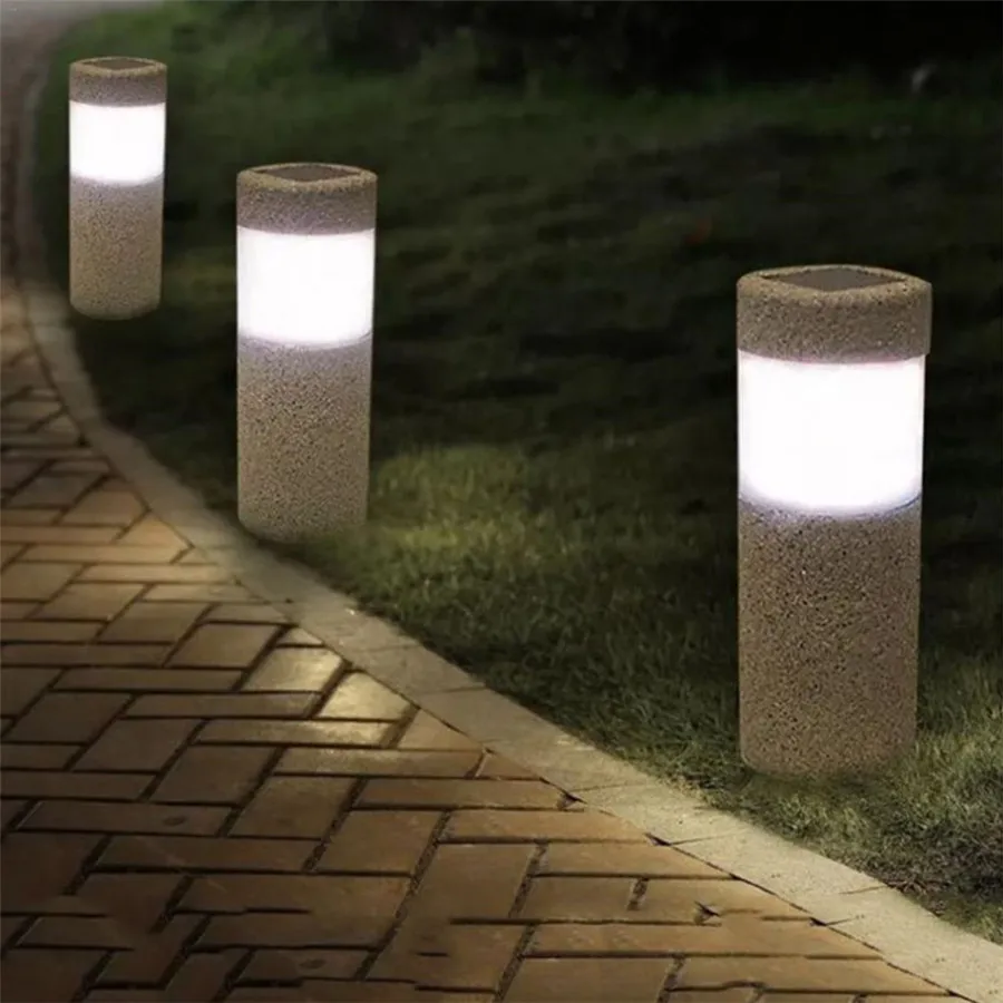 LAIDEYI-High-Lumen-Solar-Powered-Bollard-Lawn-Light-LED-Outdoor-Solar-Lawn-Garden-Light-with-AA (2)