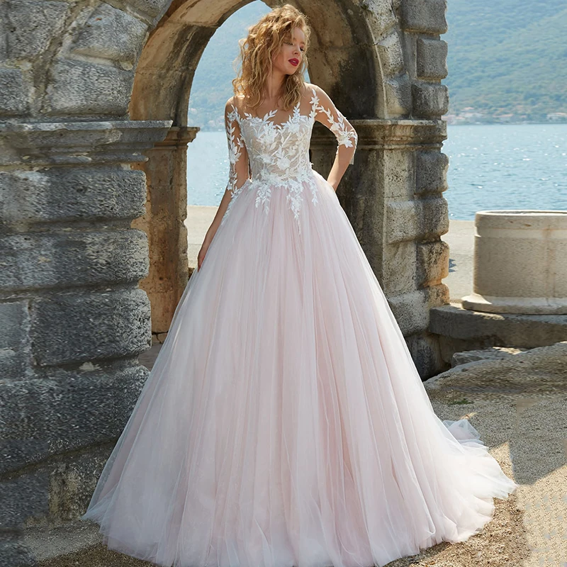 

Exquisite O-neck A-line Wedding Gowns 2020 Three Quarter Appliques Sweep Train Plus Size Tulle Bridal Dress