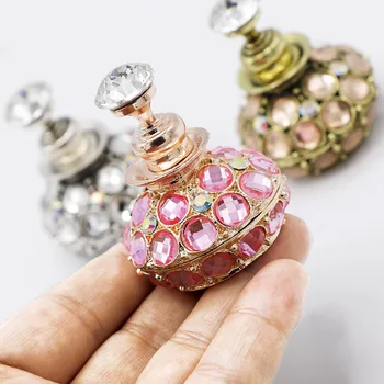 

1 Pcs False Nail Tips Practice Training Display Stand Pink Retro Nail Base Acrylic Crystal Nail Showing Shelf Manicure Tools