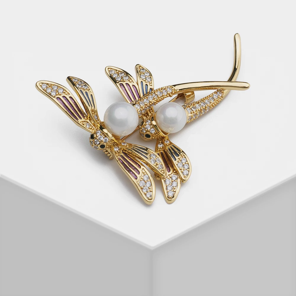 

AMORITA Design Dragonfly Pearl brooch